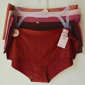 Danskin 5 Pack Seamless Briefs No Lines Panties Underware Size M